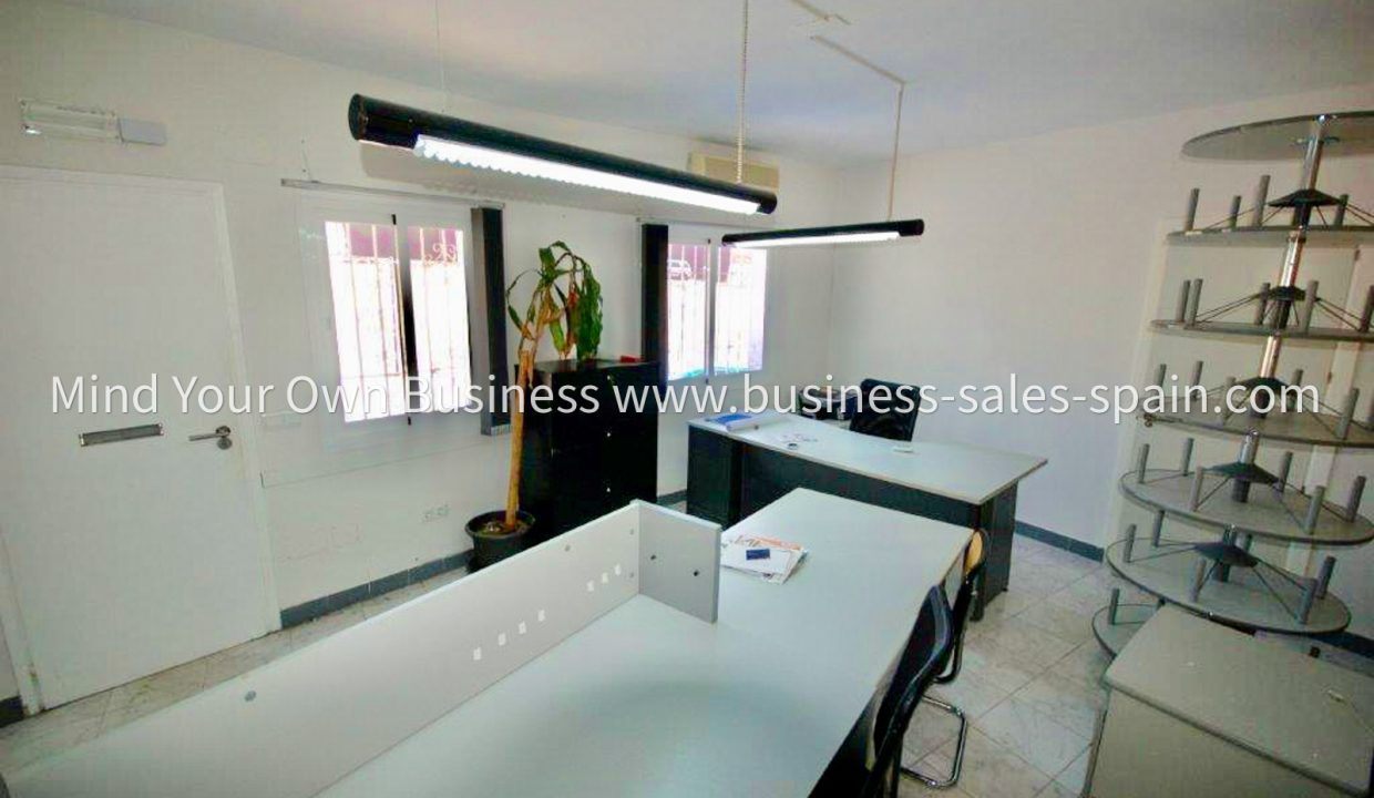 1615c8c1-6afb-493c-b423-24bd13f86389 (1)