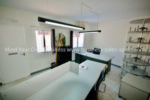 1615c8c1-6afb-493c-b423-24bd13f86389 (1)