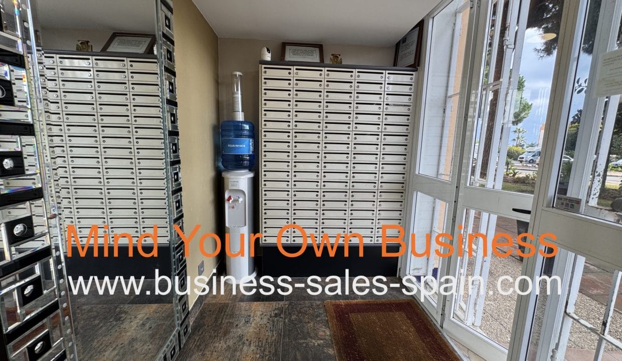 02. Office Entrance - wm