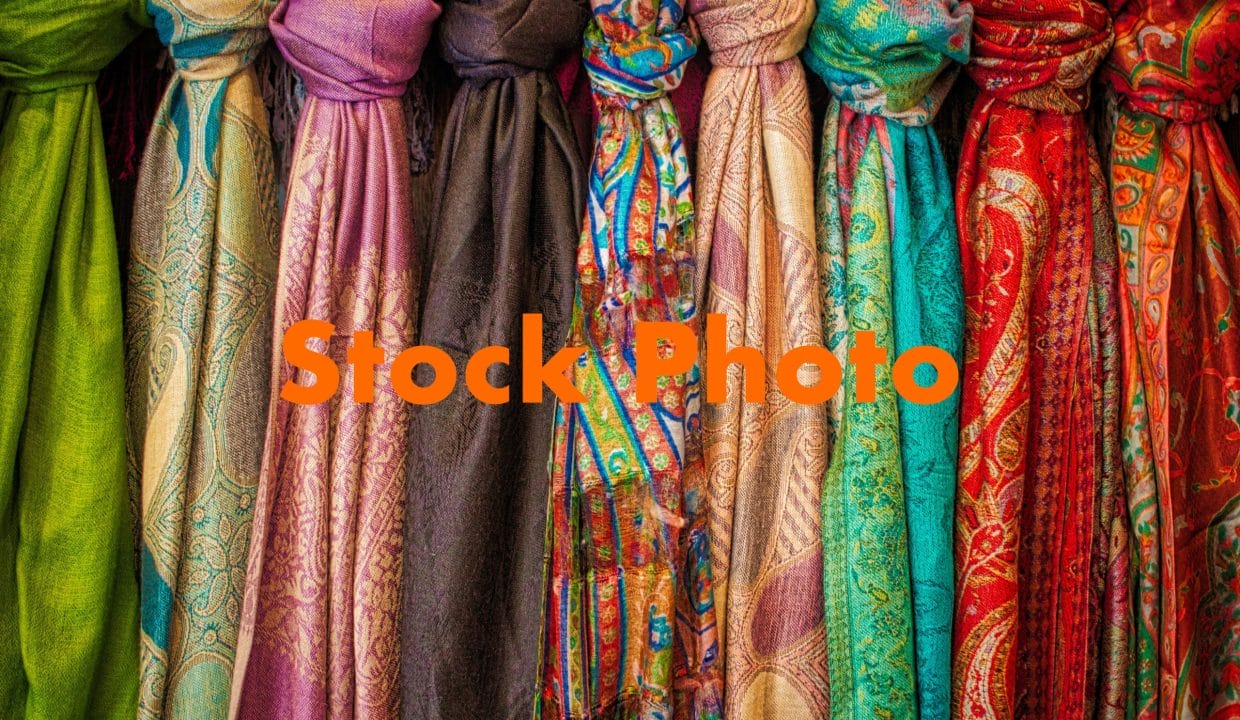 Boutique 05. roberto-lopez-nYVfiHu5OIs-unsplash copy