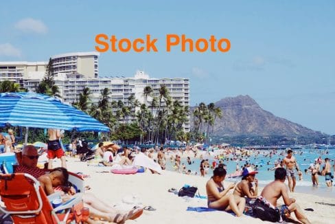 5. Beach Tourists meg-jenson-FIQZqiBl-Jk-unsplash
